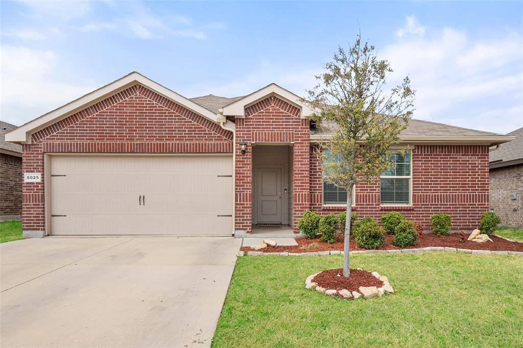 6025 Blacksmith Avenue, Fort Worth, TX 76179