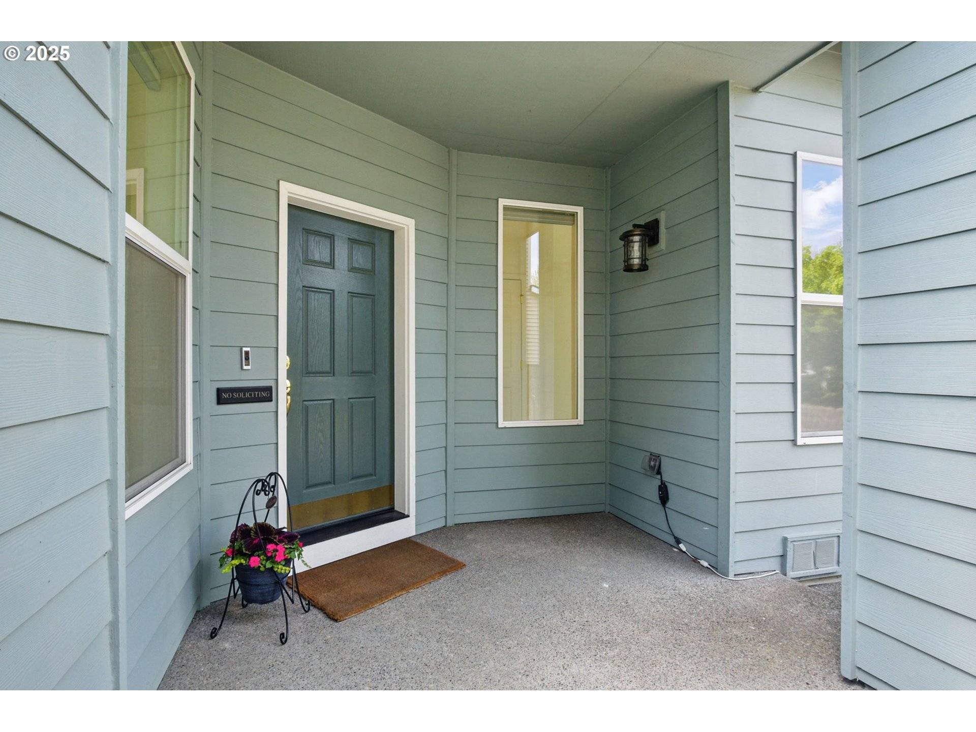 Beaverton, OR 97007,15820 SW TOWHEE LN