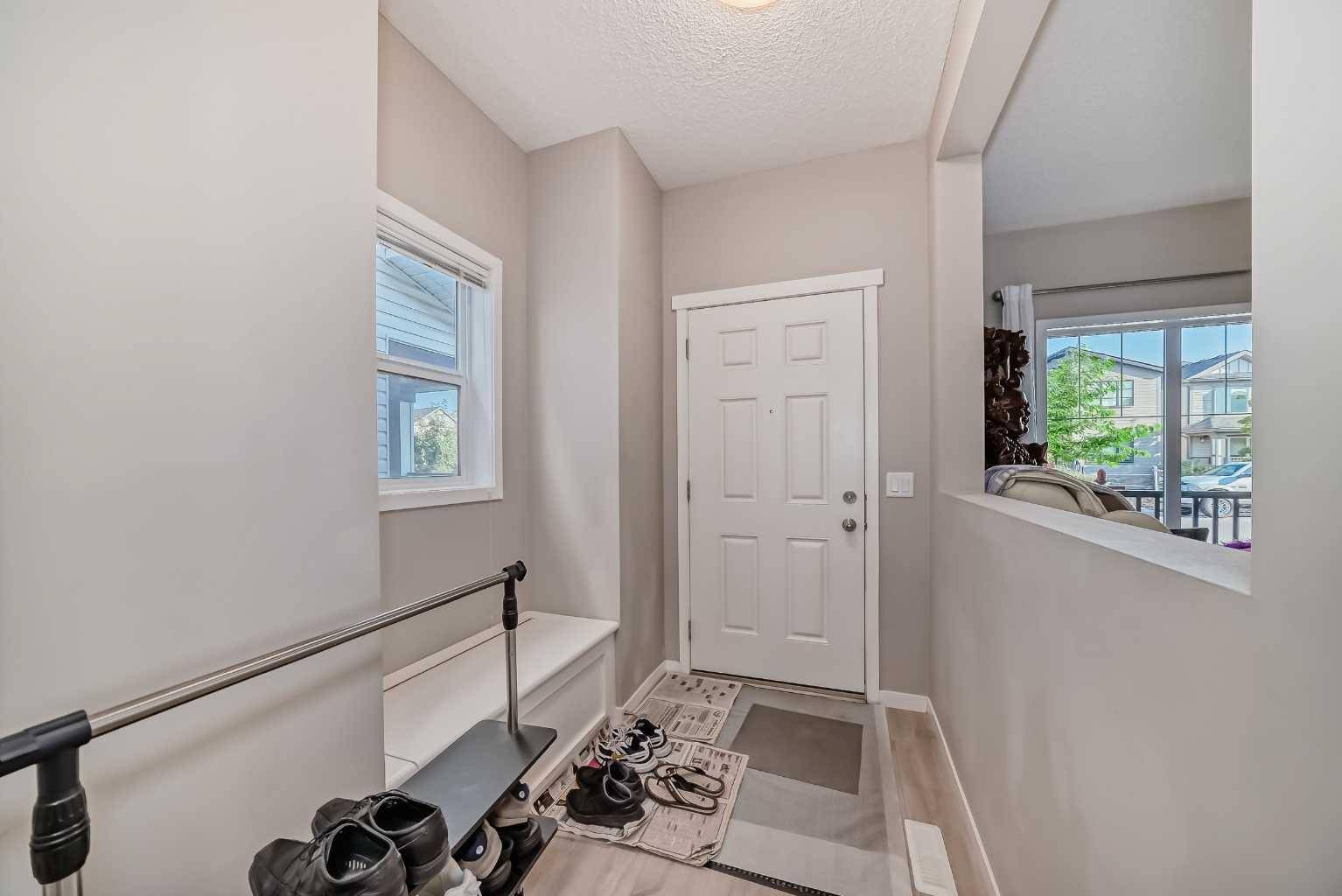 Calgary, AB T2Z 5B5,9 Copperpond AVE SE