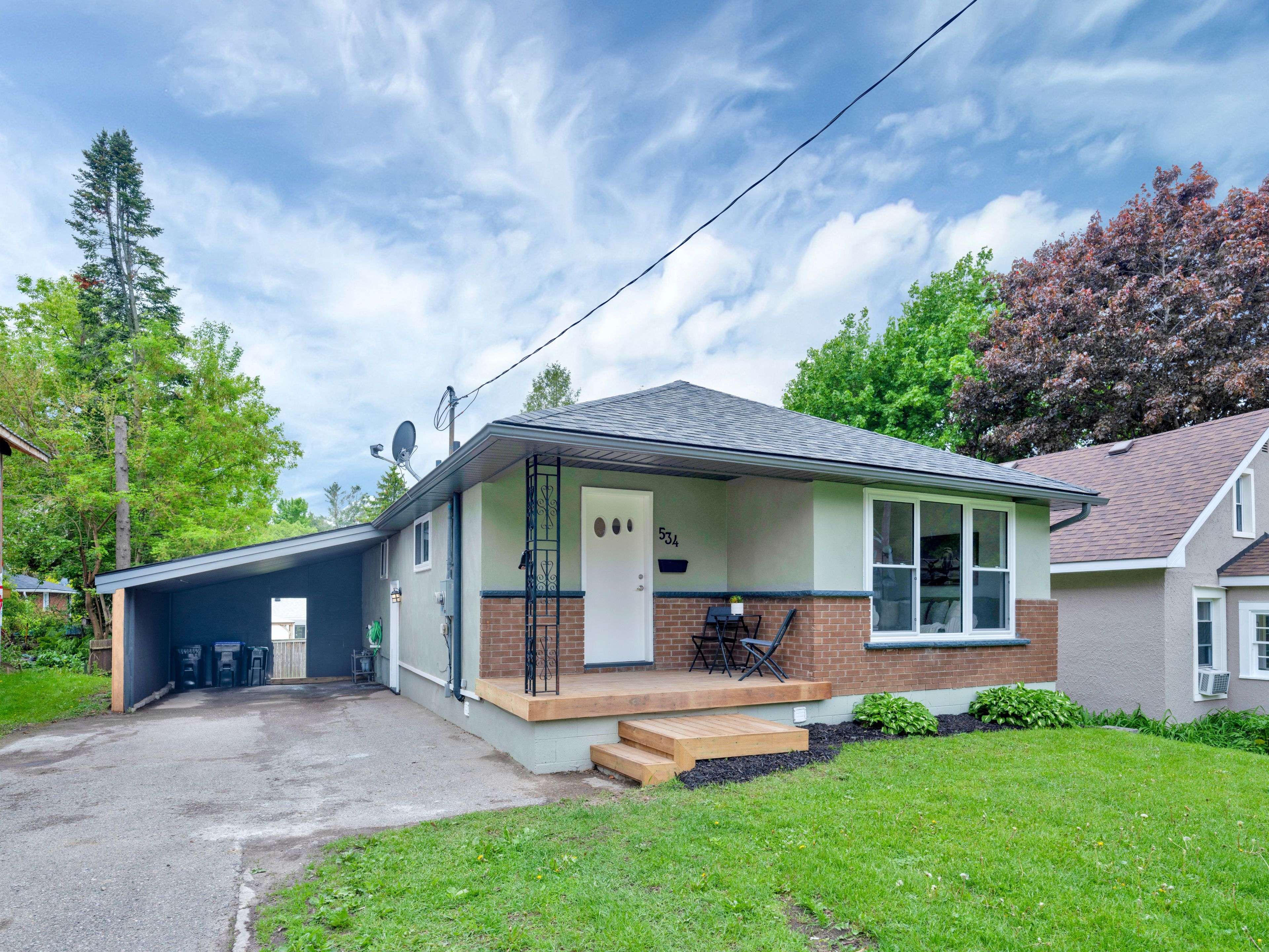 534 Johnson ST, Midland, ON L4R 2Z2