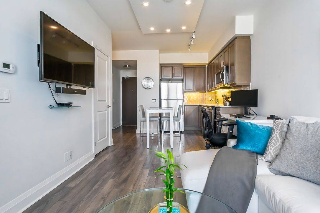 Toronto W08, ON M8Z 0C1,15 Zorra ST #1608