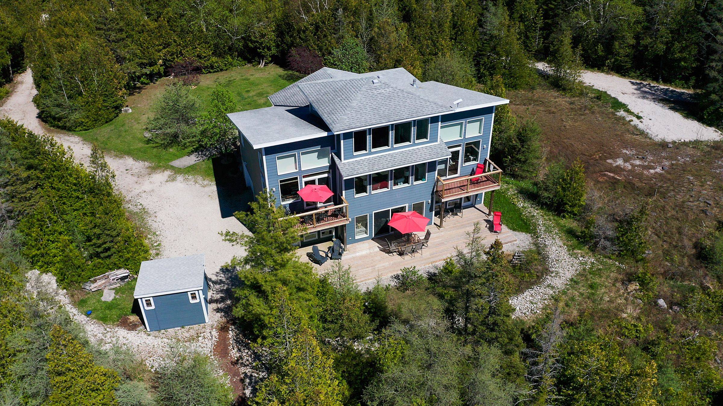 Northern Bruce Peninsula, ON N0H 1Z0,84 Silversides Point RD