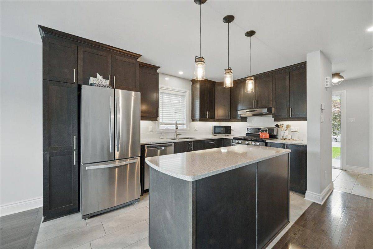 Clarence-rockland, ON K4K 1L5,88 Nathalie ST