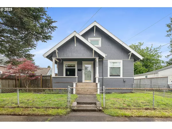 2309 7TH ST, Tillamook, OR 97141