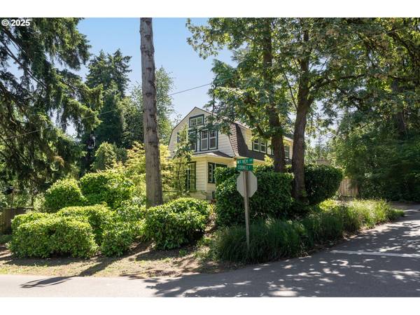 939 MCVEY AVE, Lake Oswego, OR 97034
