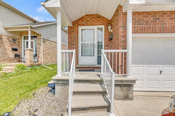 Kitchener, ON N2E 3R7,174 Wilderness DR