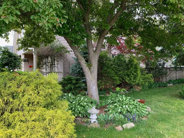 Tillsonburg, ON N4G 5L7,36 Sinclair DR