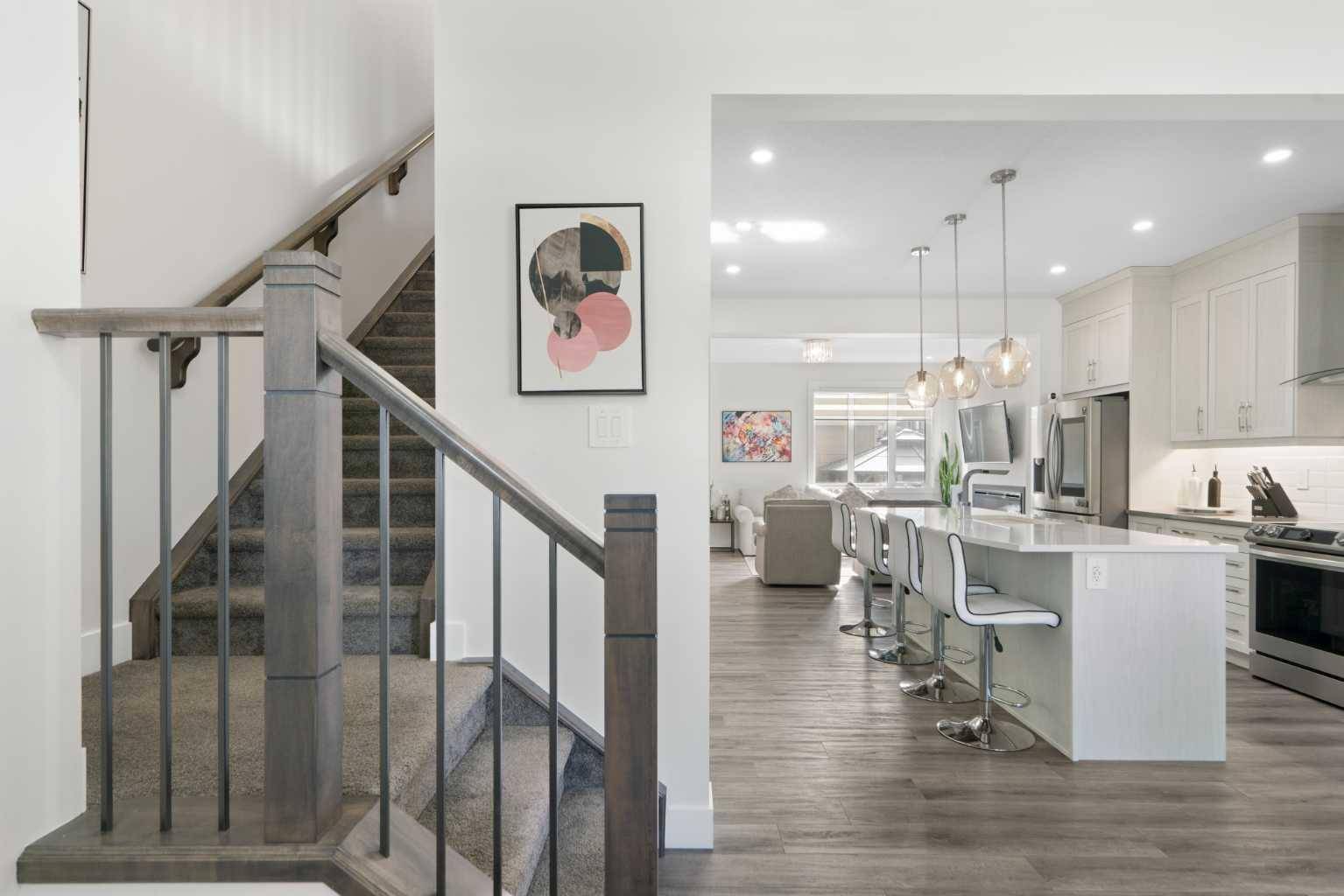Calgary, AB T2X 4X4,308 Yorkville RD SW