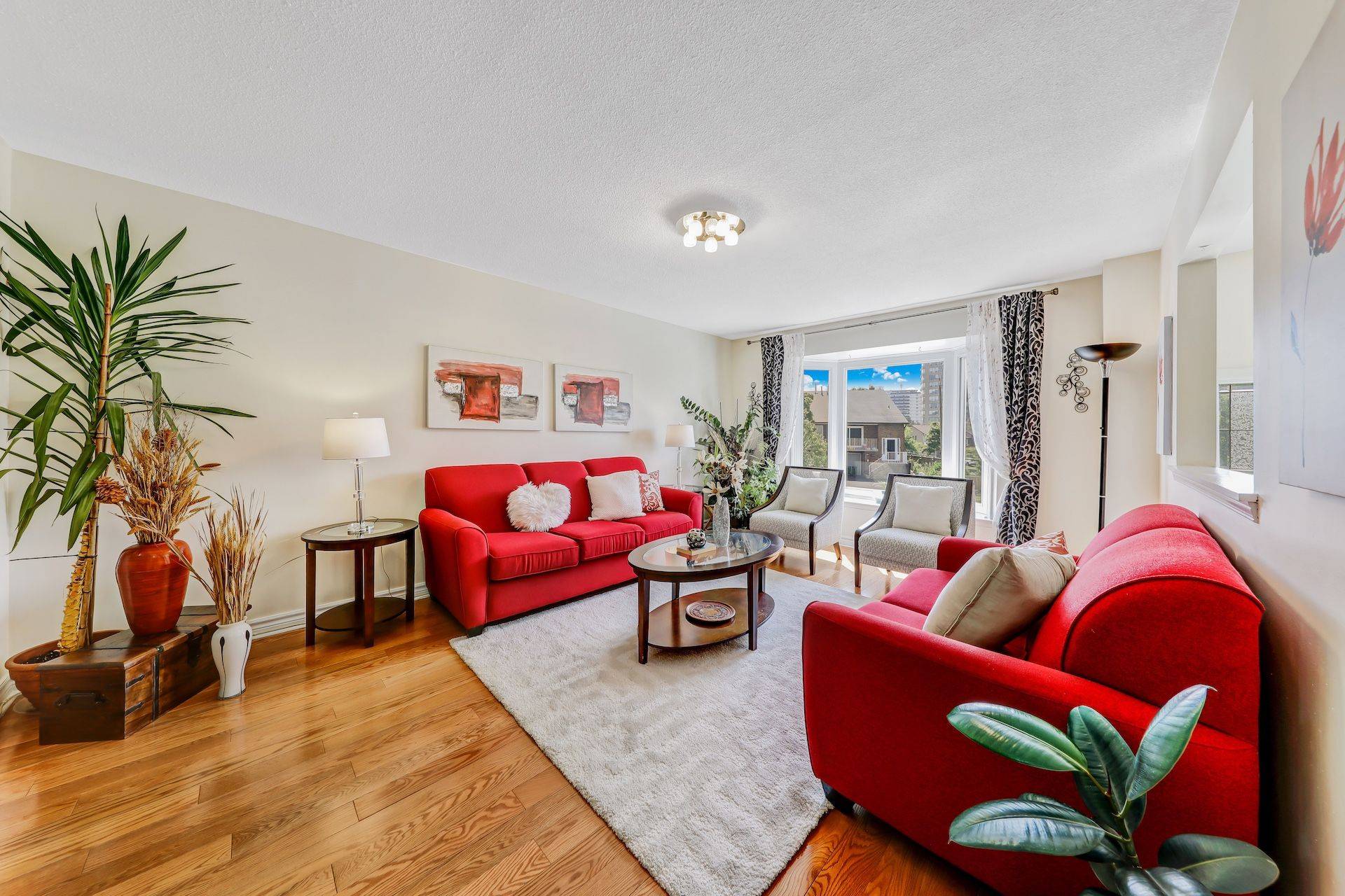 Toronto C07, ON M2R 3N9,157 Dollery CT