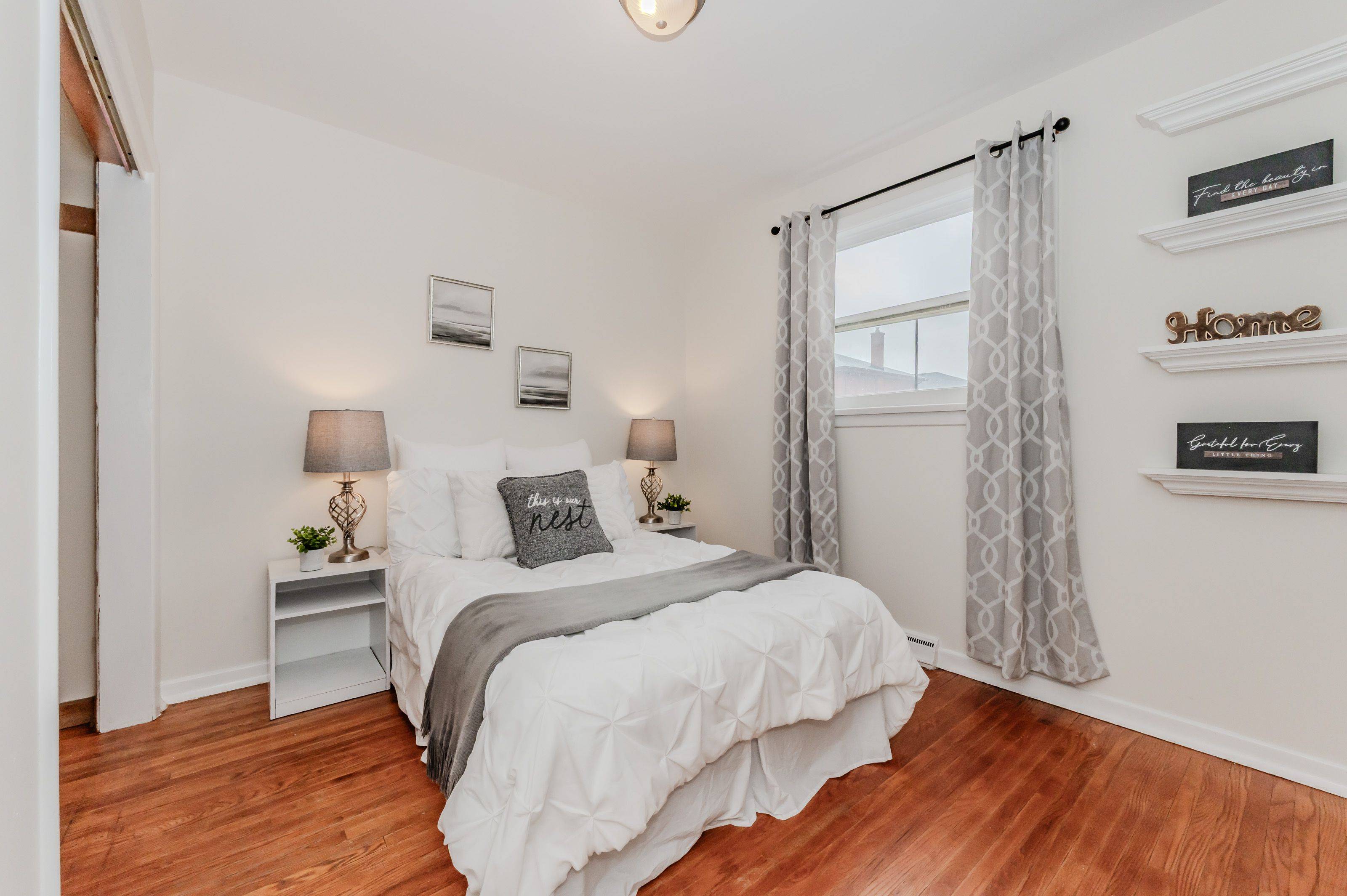 Kitchener, ON N2H 2G5,119 Fairmount RD