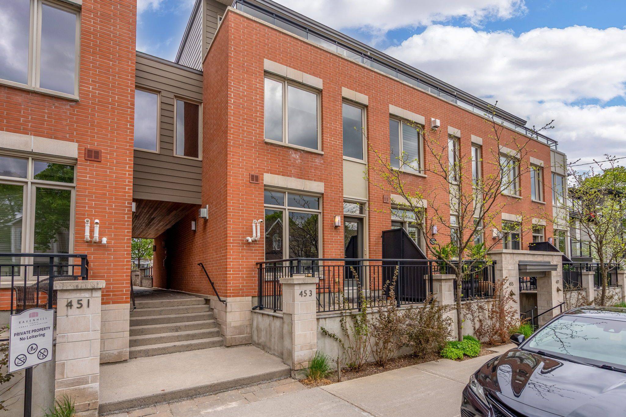 453 Edison AVE, Carlingwood - Westboro And Area, ON K2A 1S5
