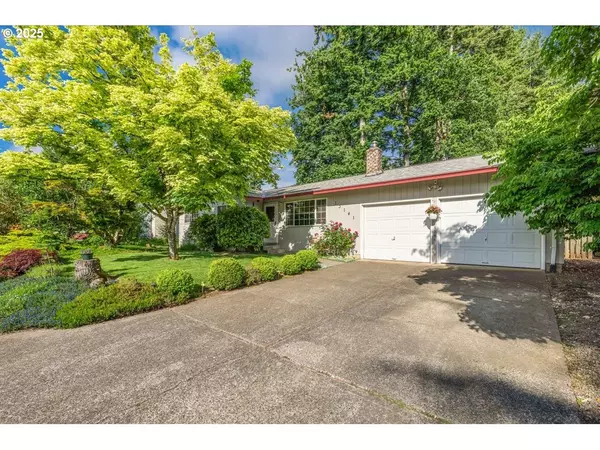 13141 WASSAIL LN, Oregon City, OR 97045