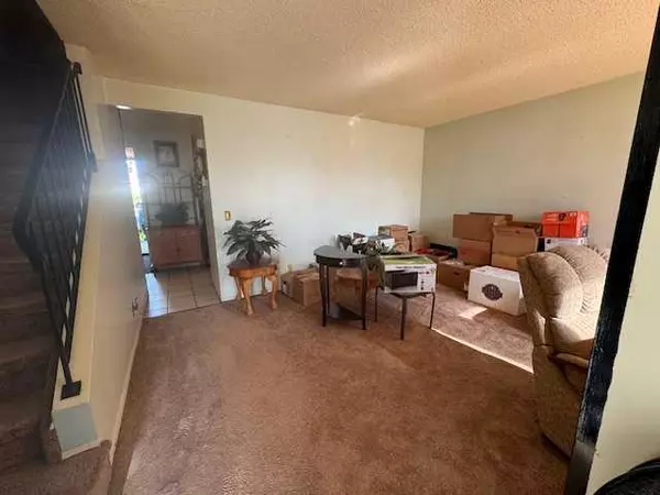 Calgary, AB T2A 6R9,318 Marlborough WAY Northeast