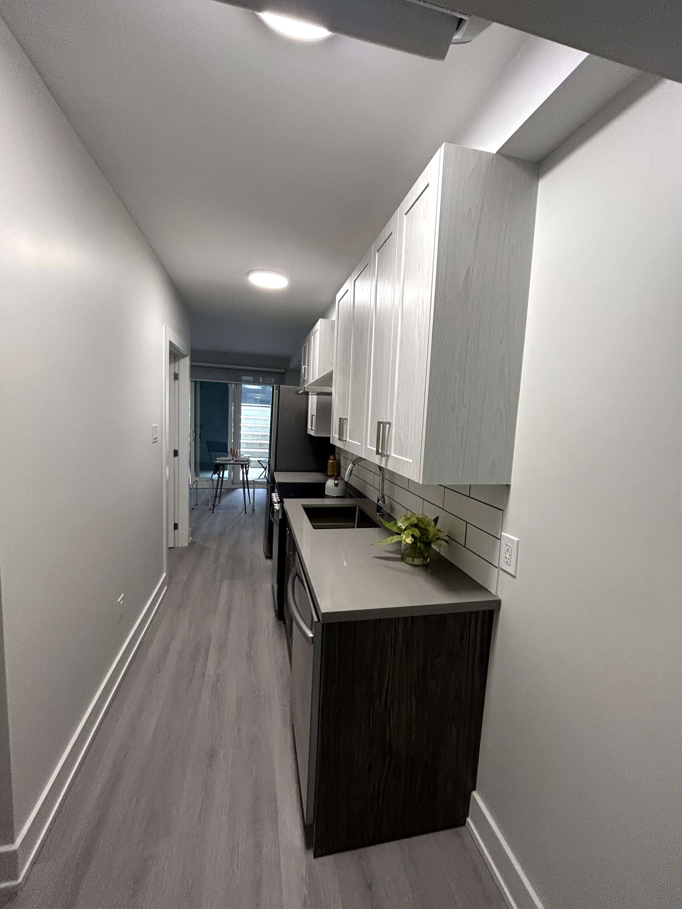 Toronto C01, ON M6G 3T3,513 Ossington ST #Unit 2