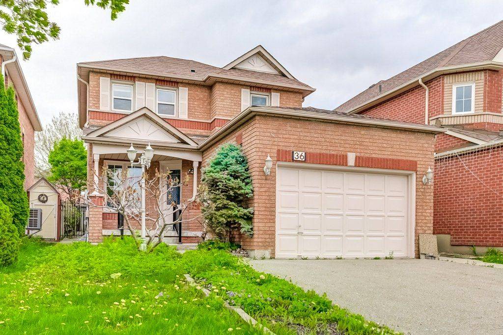 Brampton, ON L7A 1H1,36 Mapleshade DR #Upper
