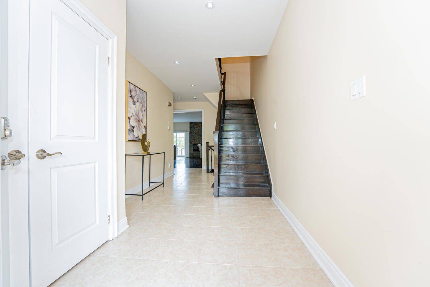 Mississauga, ON L5V 0E7,819 Millworks CRES