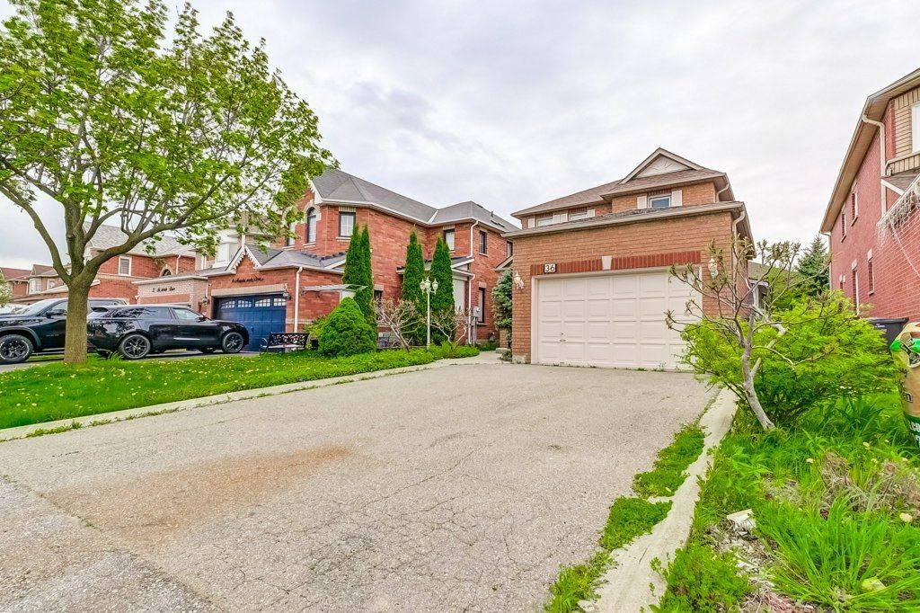 Brampton, ON L7A 1H1,36 Mapleshade DR #BSMNT