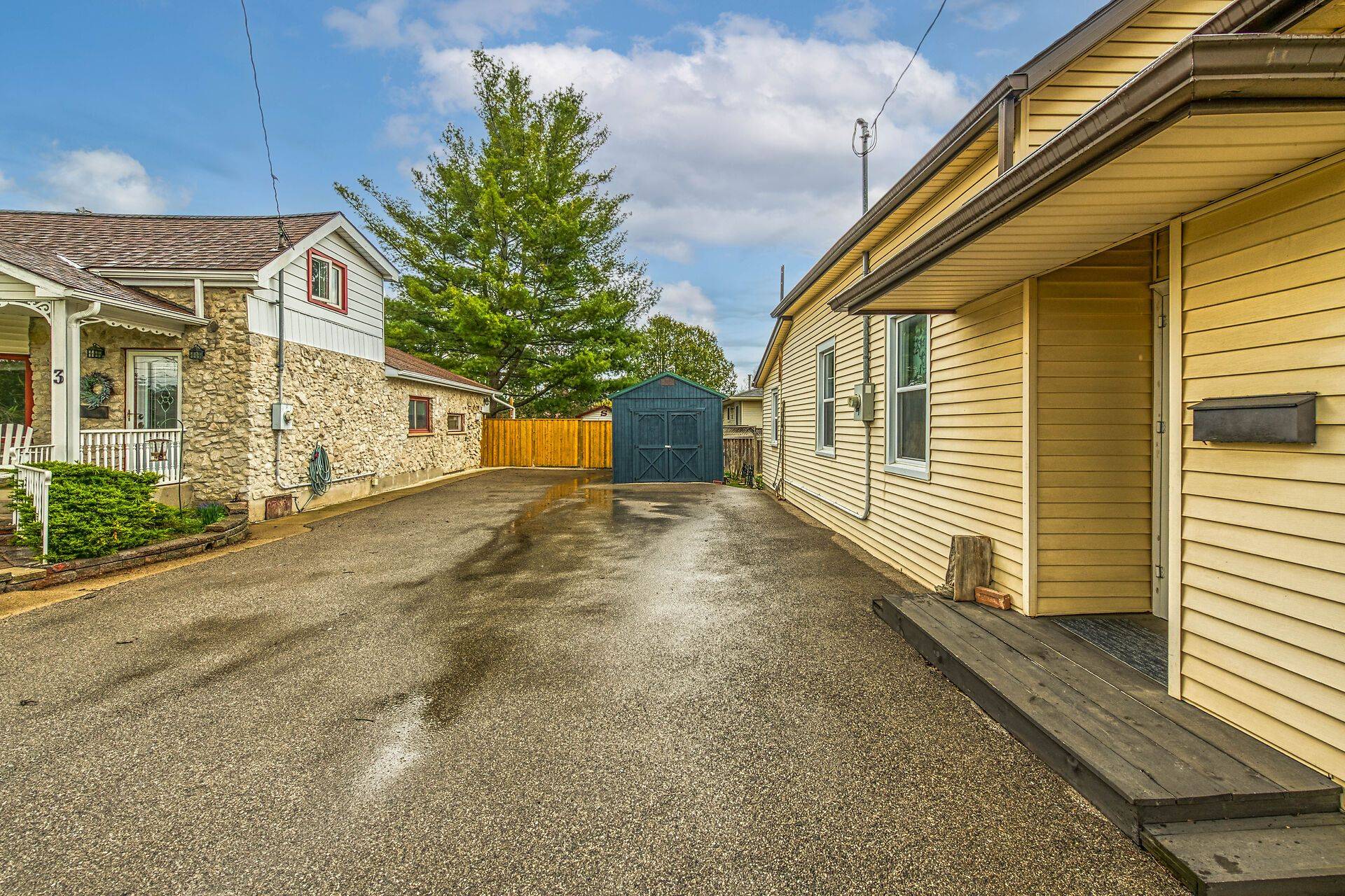 Brantford, ON N3T 1V7,1 Milton ST