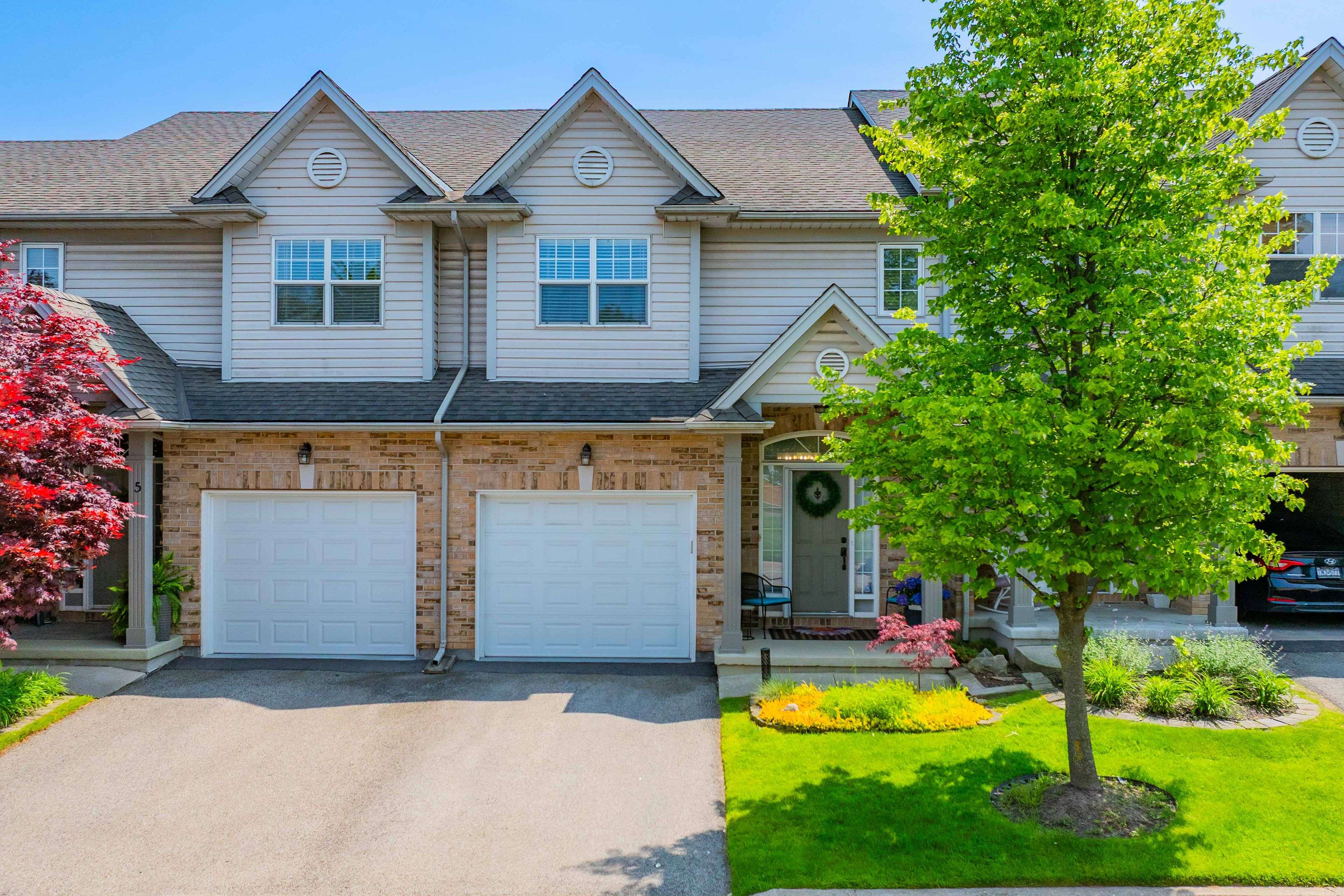 Niagara Falls, ON L2E 7M6,5200 Dorchester RD #4