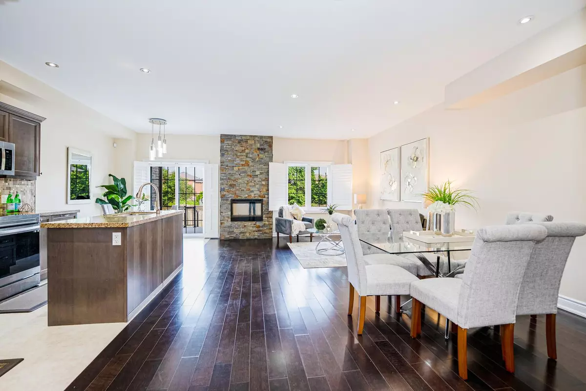 Mississauga, ON L5V 0E7,819 Millworks CRES