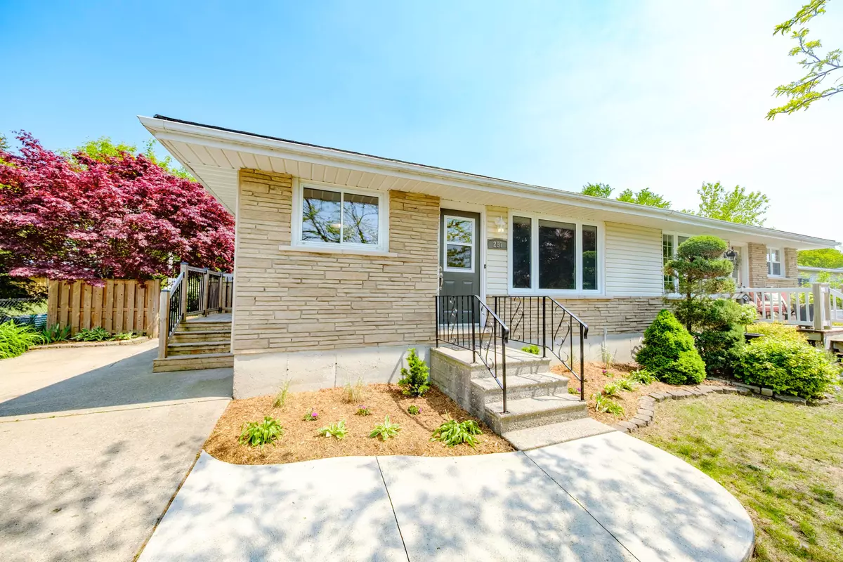 Kincardine, ON N2Z 2R6,287 Queen ST