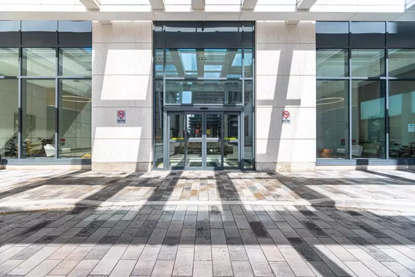 Vaughan, ON L4K 0M6,9000 Jane ST #1024