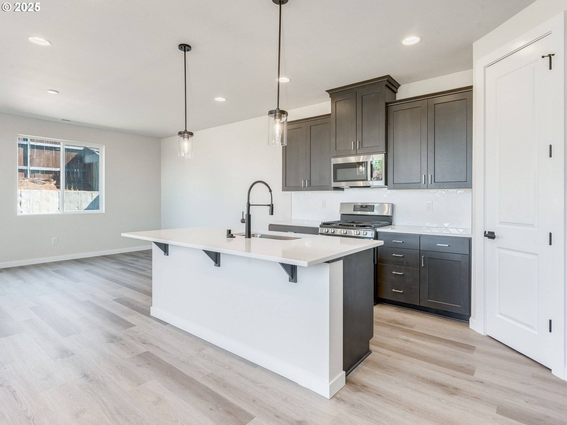 Ridgefield, WA 98642,736 NW 178TH WAY