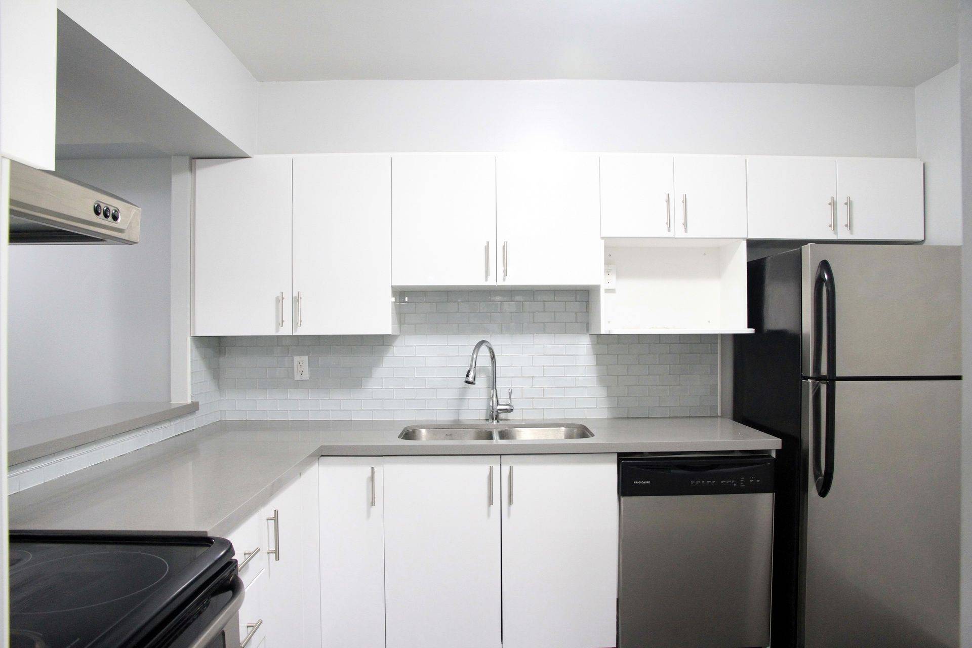Toronto E05, ON M1W 3V4,55 Bamburgh CIR #1608