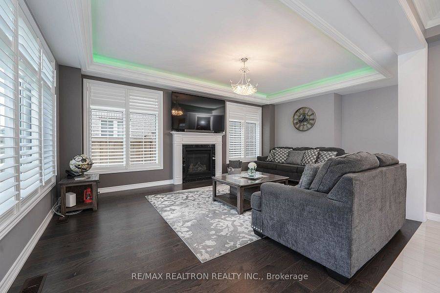 Innisfil, ON L9S 0J9,1589 Angus ST