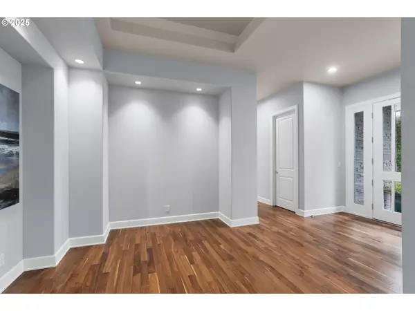 Salem, OR 97306,840 SAHALEE CT