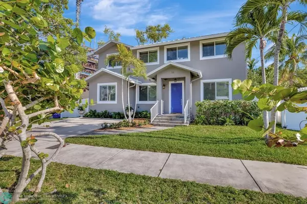 216 SE 10th St, Fort Lauderdale, FL 33316