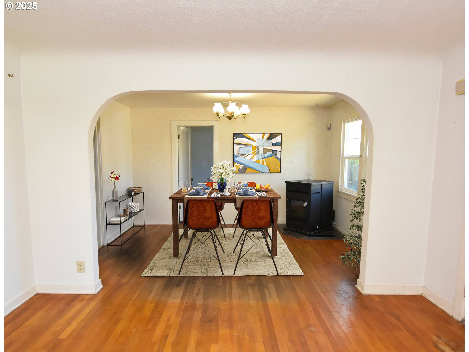 Eugene, OR 97404,210 HOLEMAN AVE