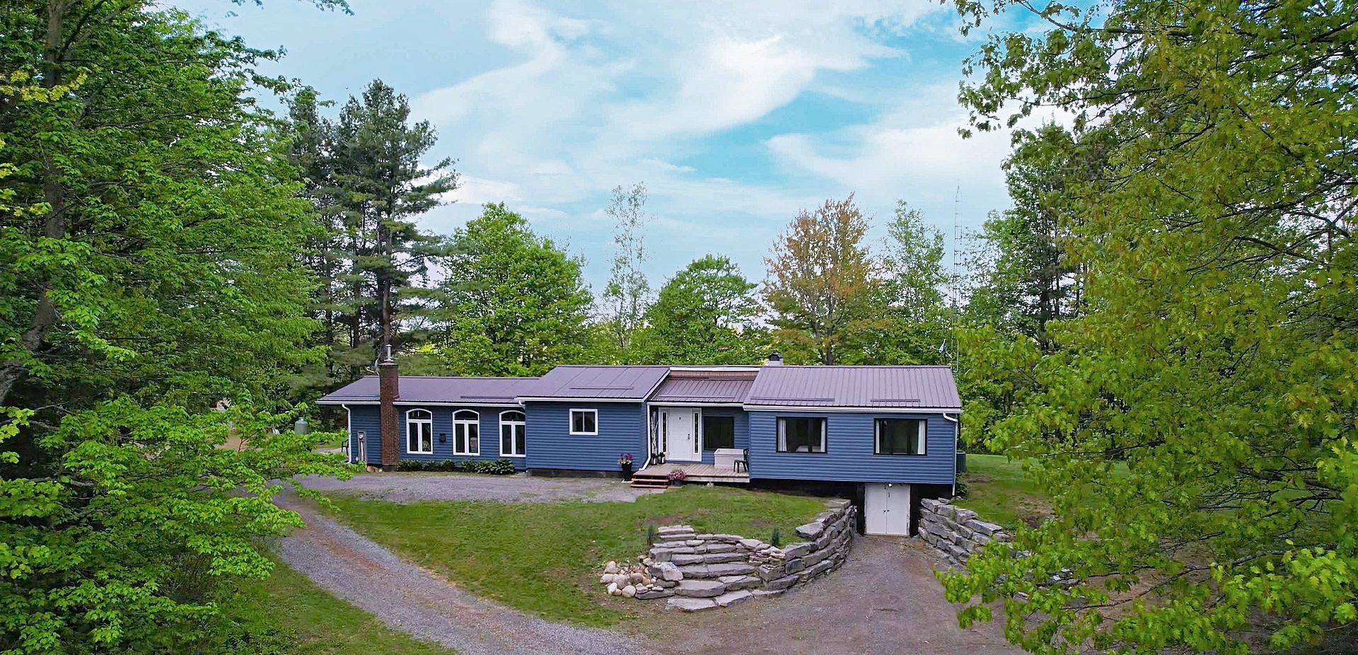 Edwardsburgh/cardinal, ON K0E 1X0,9093 County Rd 22 RD