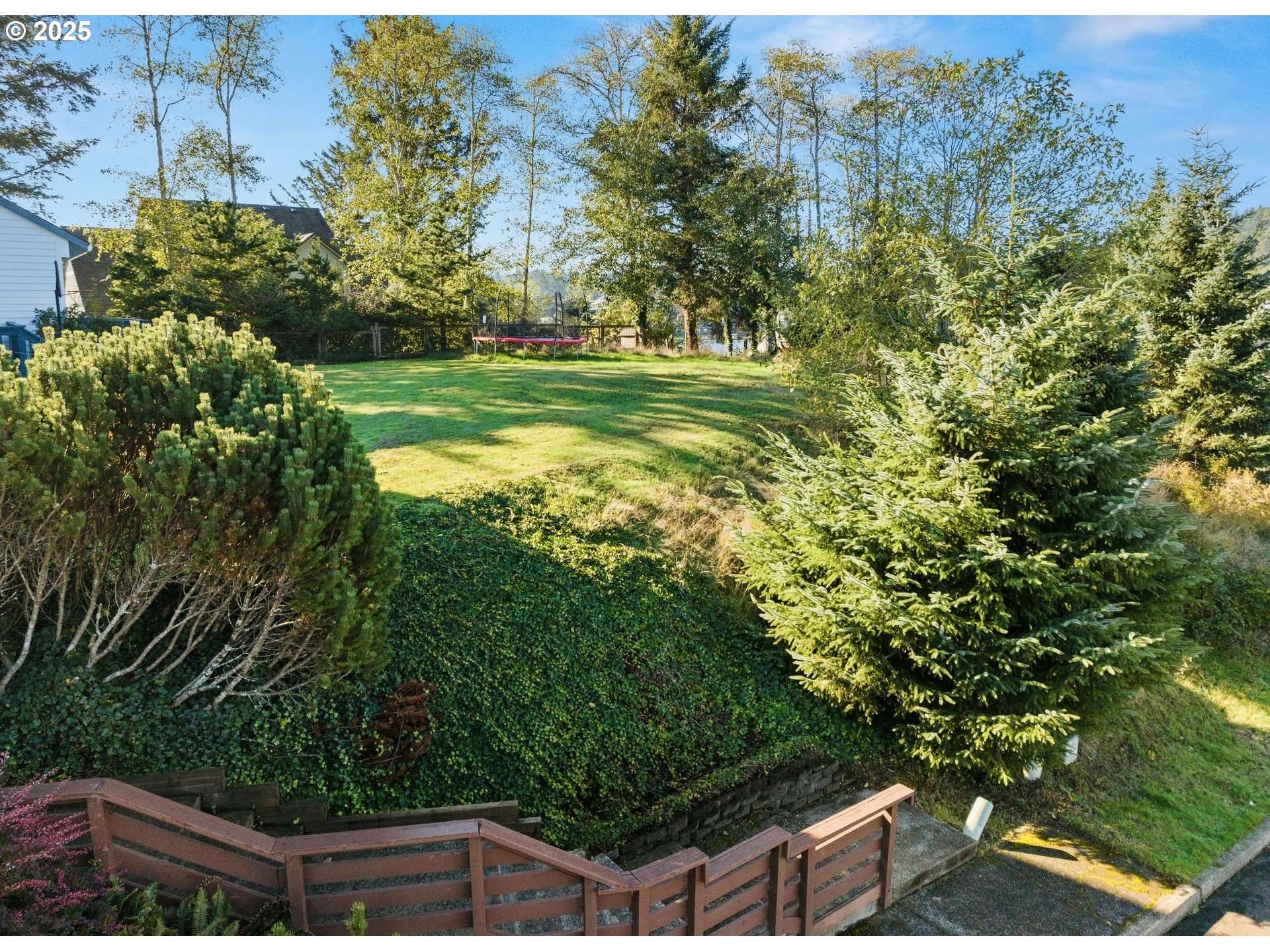 Neotsu, OR 97364,3508 NE 40TH CT