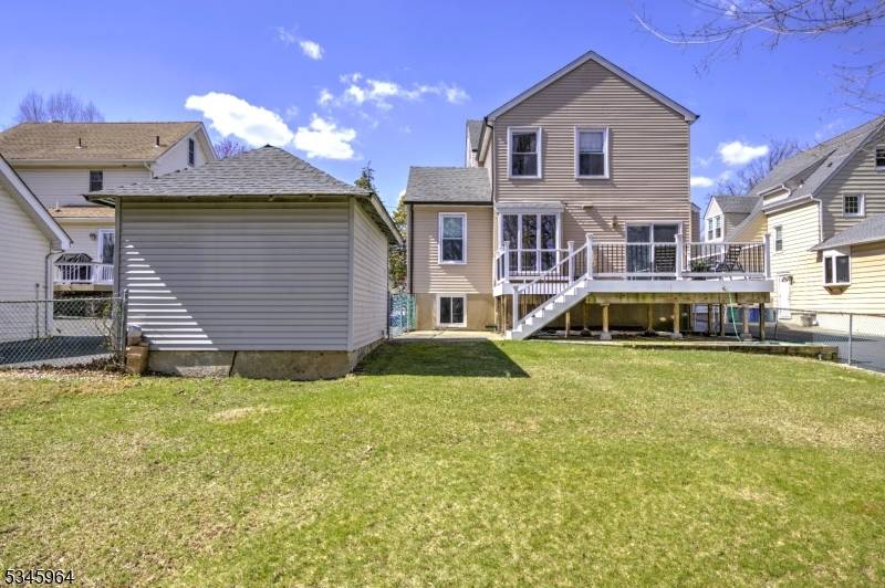 Little Falls Twp., NJ 07424,156 2Nd Ave