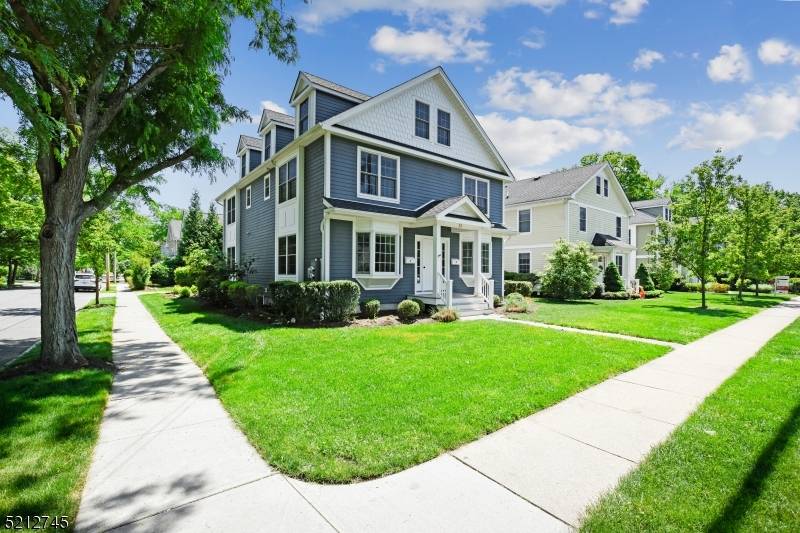 Madison Boro, NJ 07940,77 Central Ave #B
