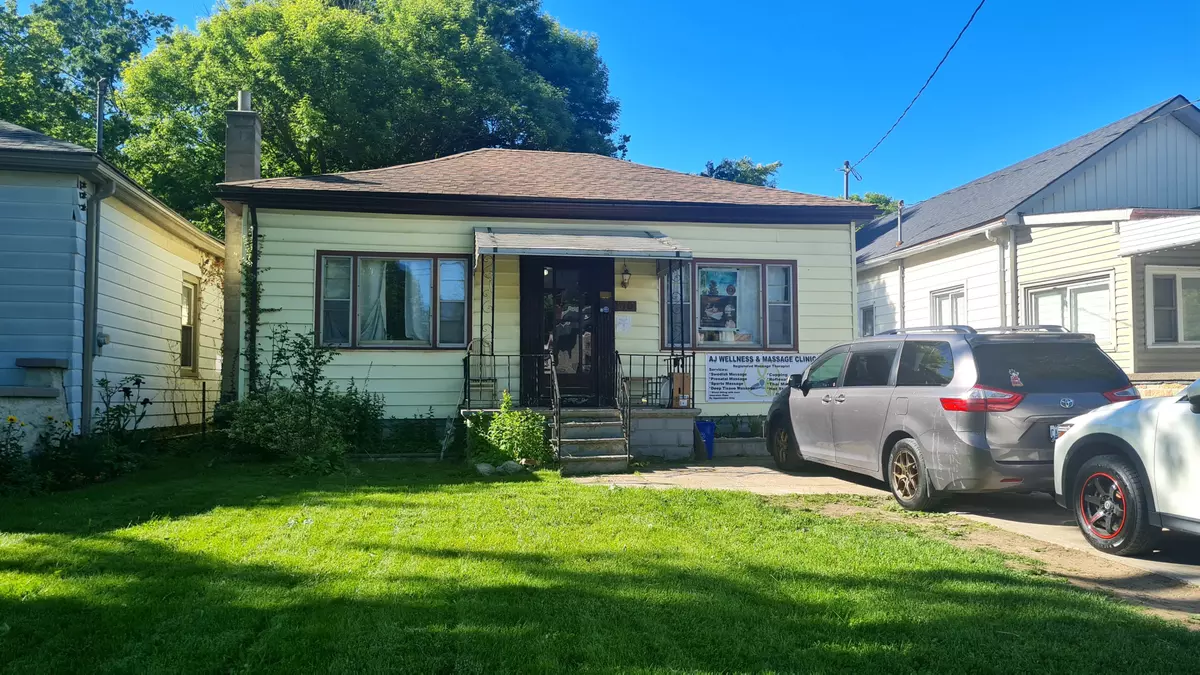 London East, ON N6B 1G6,310 Grey ST