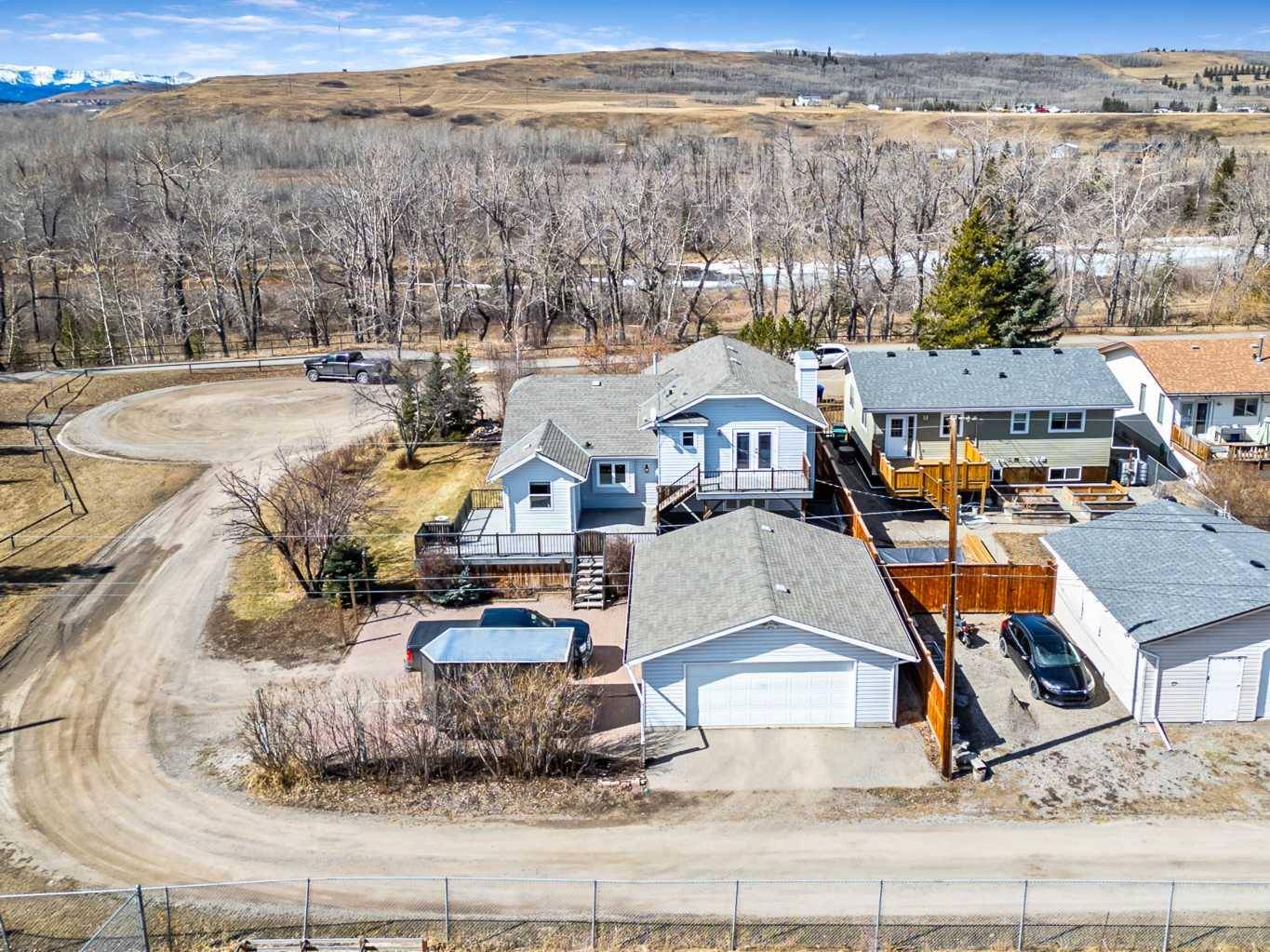 Diamond Valley, AB T0L 0H0,444 5 ST SW