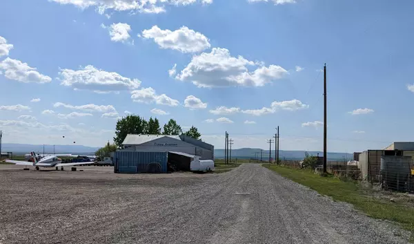 Claresholm, AB T0L 0T0,67 Harvard DR