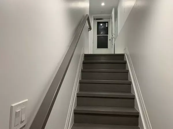 Oshawa, ON L1K 2Z3,731 Coldstream DR #Basement