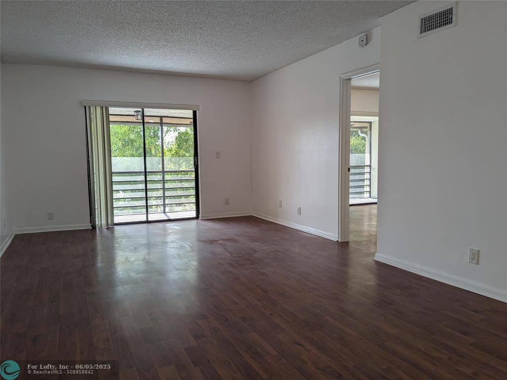 Coral Springs, FL 33065,3351 NW 85 Ave  #315