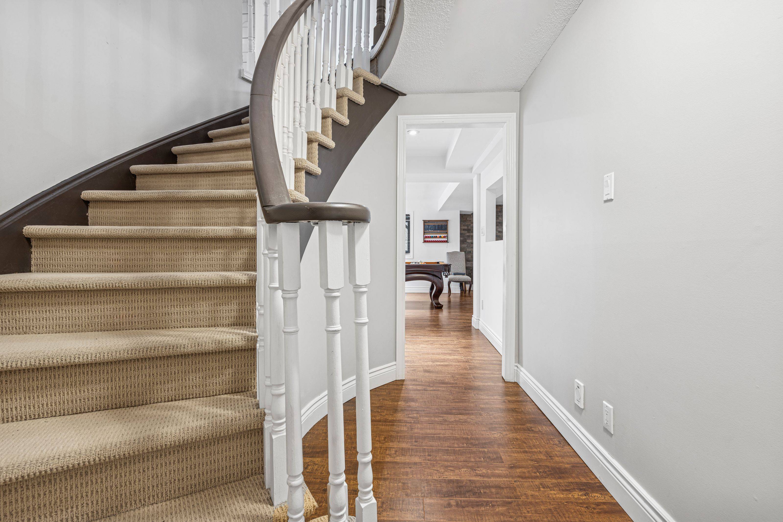 Barrie, ON L4N 7V1,69 CITYVIEW CIR