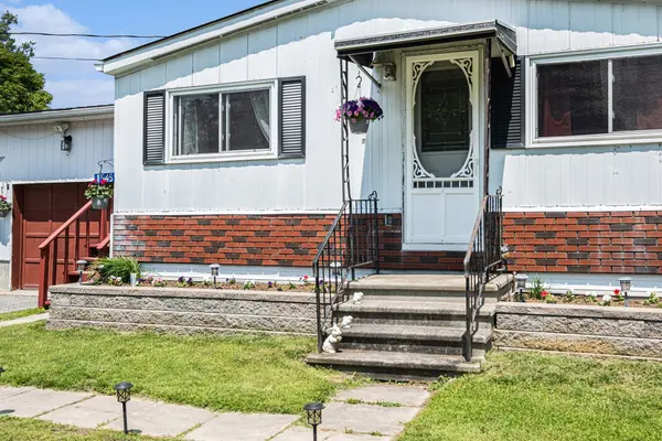 Rideau Lakes, ON K0G 1V0,1545 Highway 42 RD