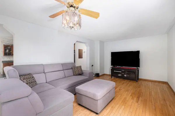 Rideau Lakes, ON K0G 1V0,1545 Highway 42 RD