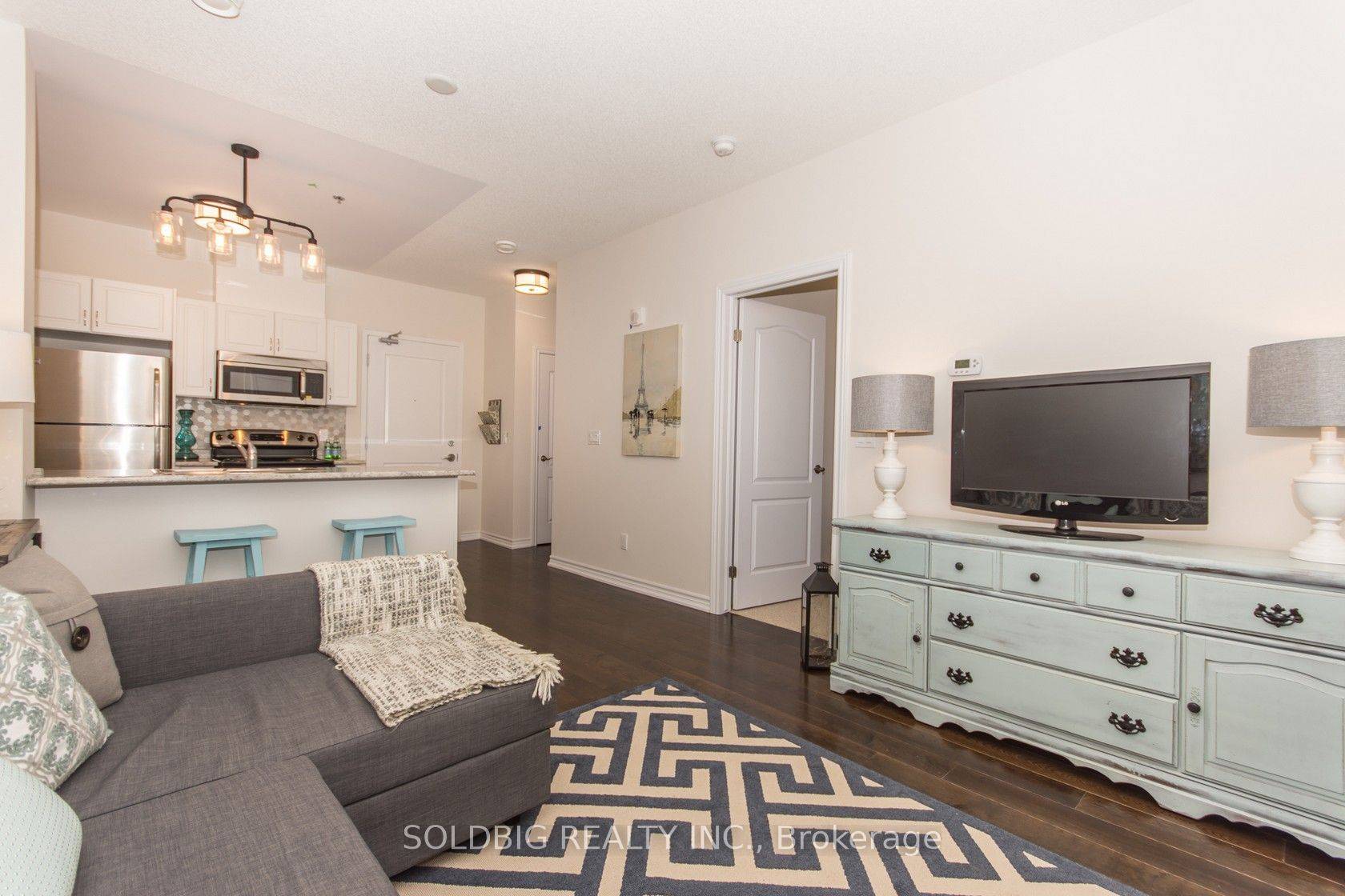 Milton, ON L9T 0Y8,1370 Costigan RD #108