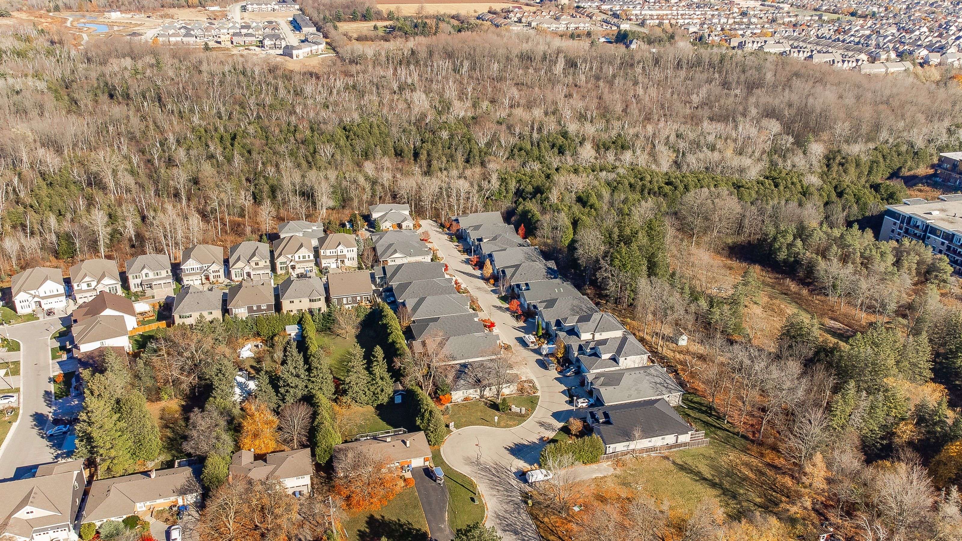 Guelph, ON N1L 0H3,15 Valley RD #19