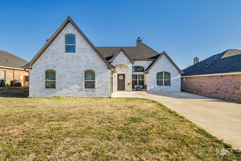 6018 Warwick Dr, San Angelo, TX 76901