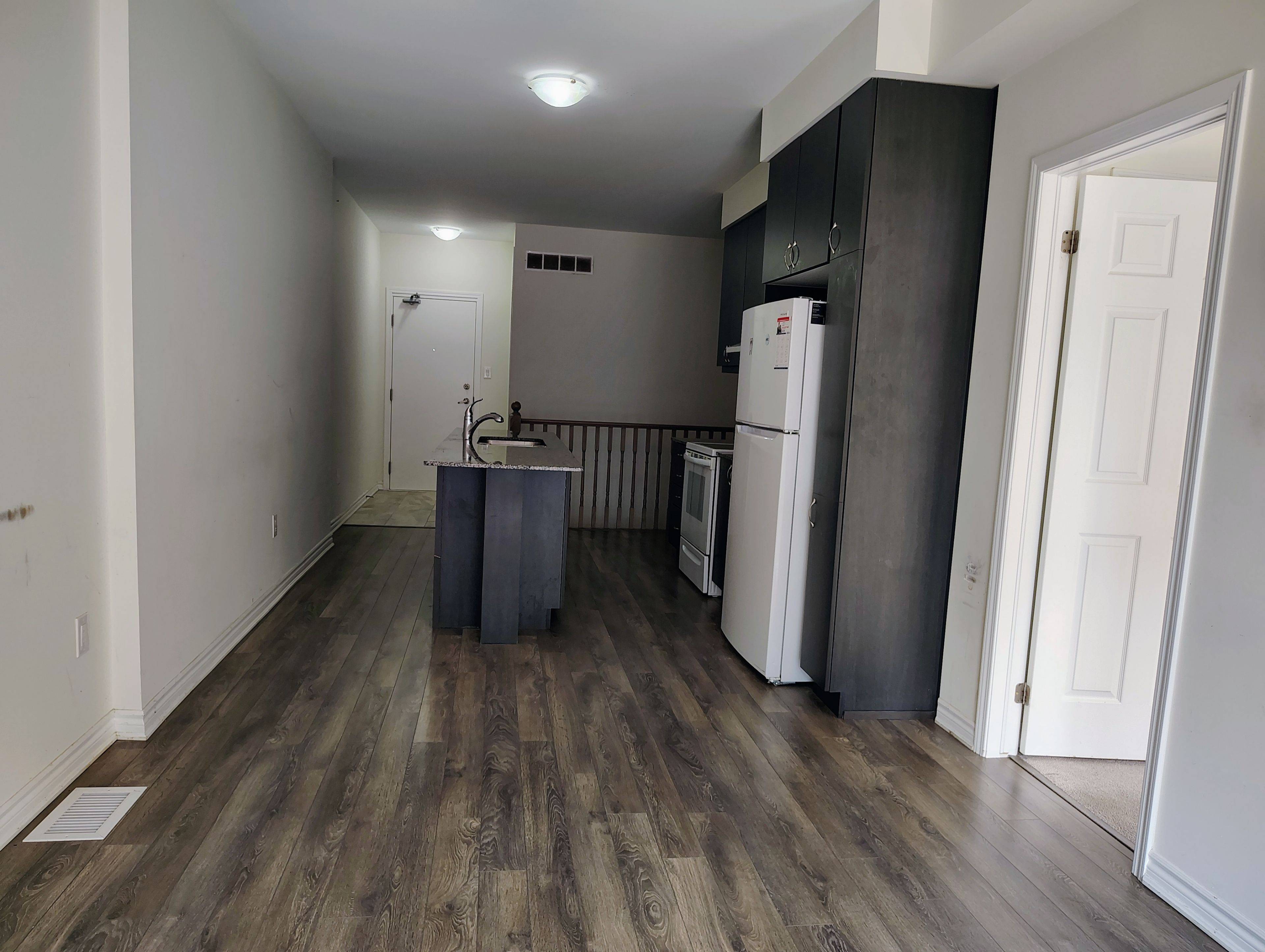 Pickering, ON L1V 2P8,1148 Dragonfly AVE #702