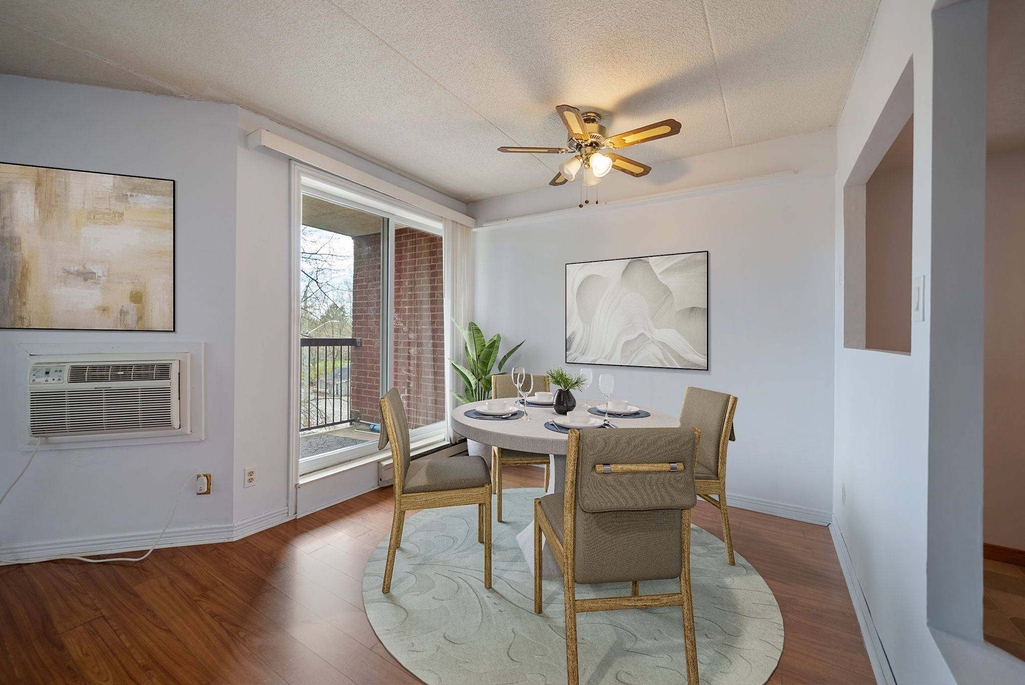 Clarington, ON L1C 1M9,144 Queen ST #302