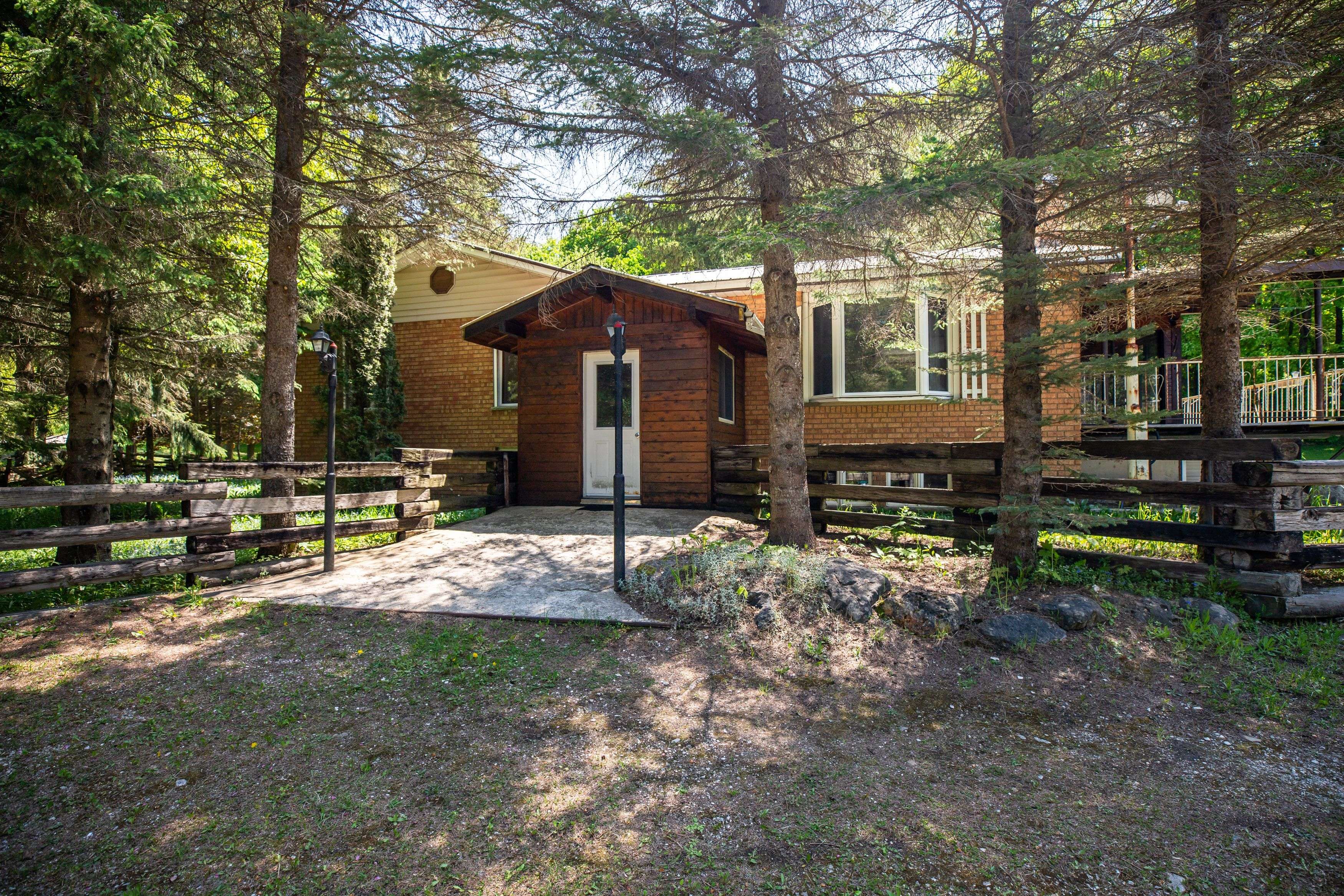 Grey Highlands, ON N0C 1E0,212 Canrobert ST